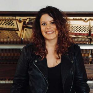 Laura Wilson, Vocal, Piano Instructor at Mint Music